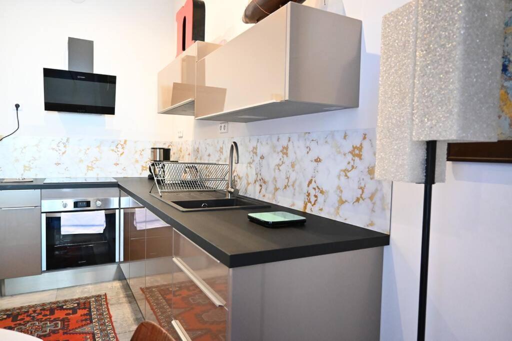 Le Bobo - Vieux-Port Appartement Marseilles Buitenkant foto